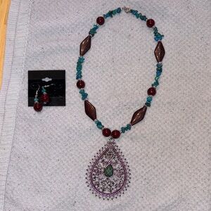 Chic Teardrop Necklace & Earring Set